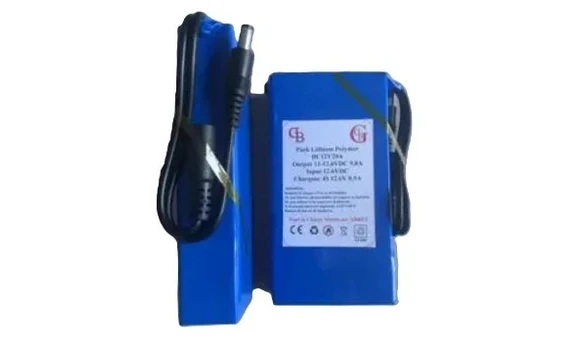 Lipo 12Volts 9 A + chargeur
