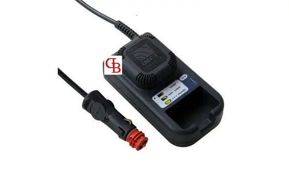 CR014 chargeur CB5000 / 12/30 Volts DC
