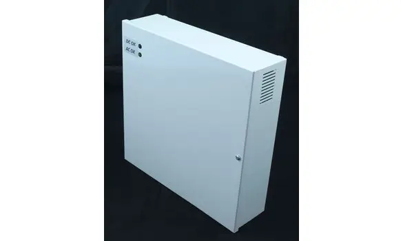 24 Volts 4 A/17Ah AC/DC coffret Metal